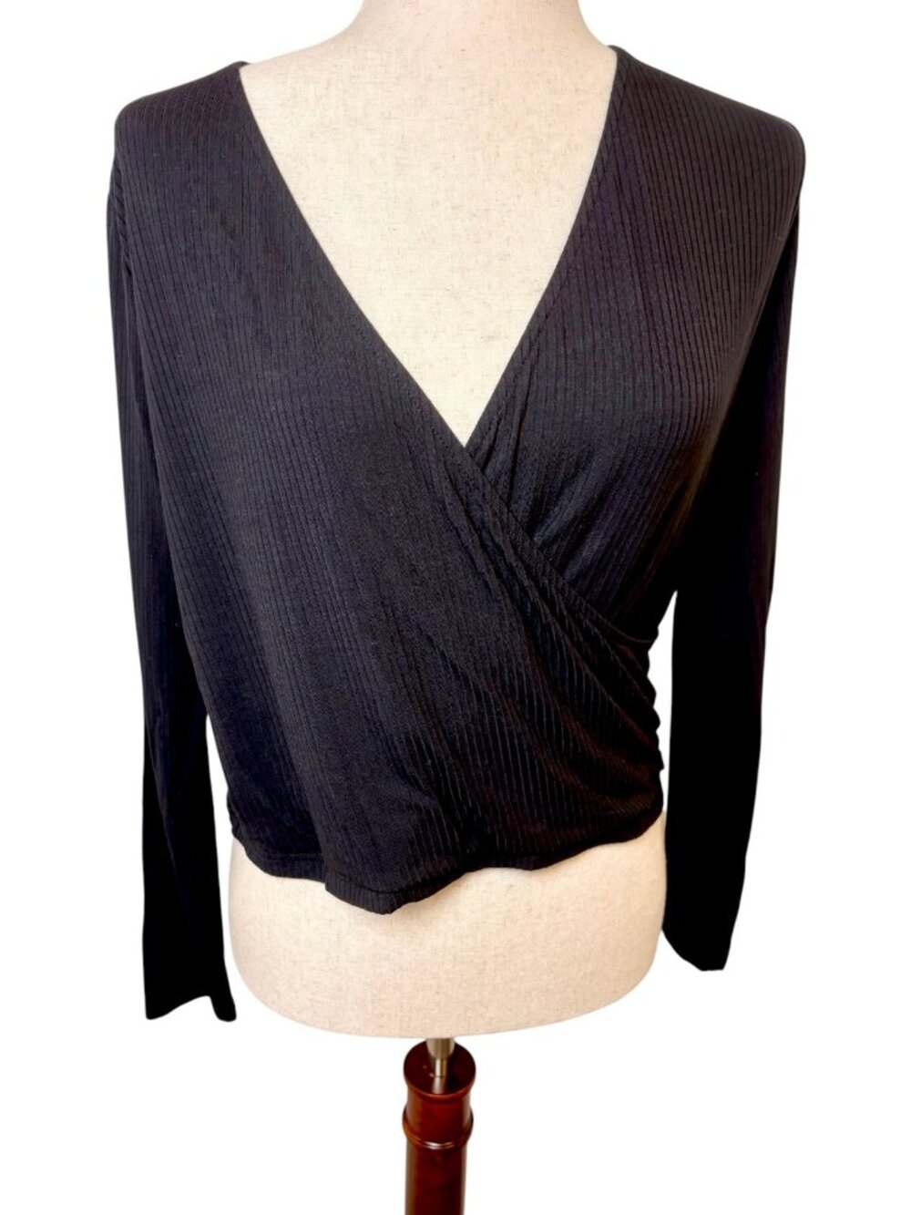 Old Navy Sunday Sleep Black Ribbed Wrap Long Sleeve Top Size Medium